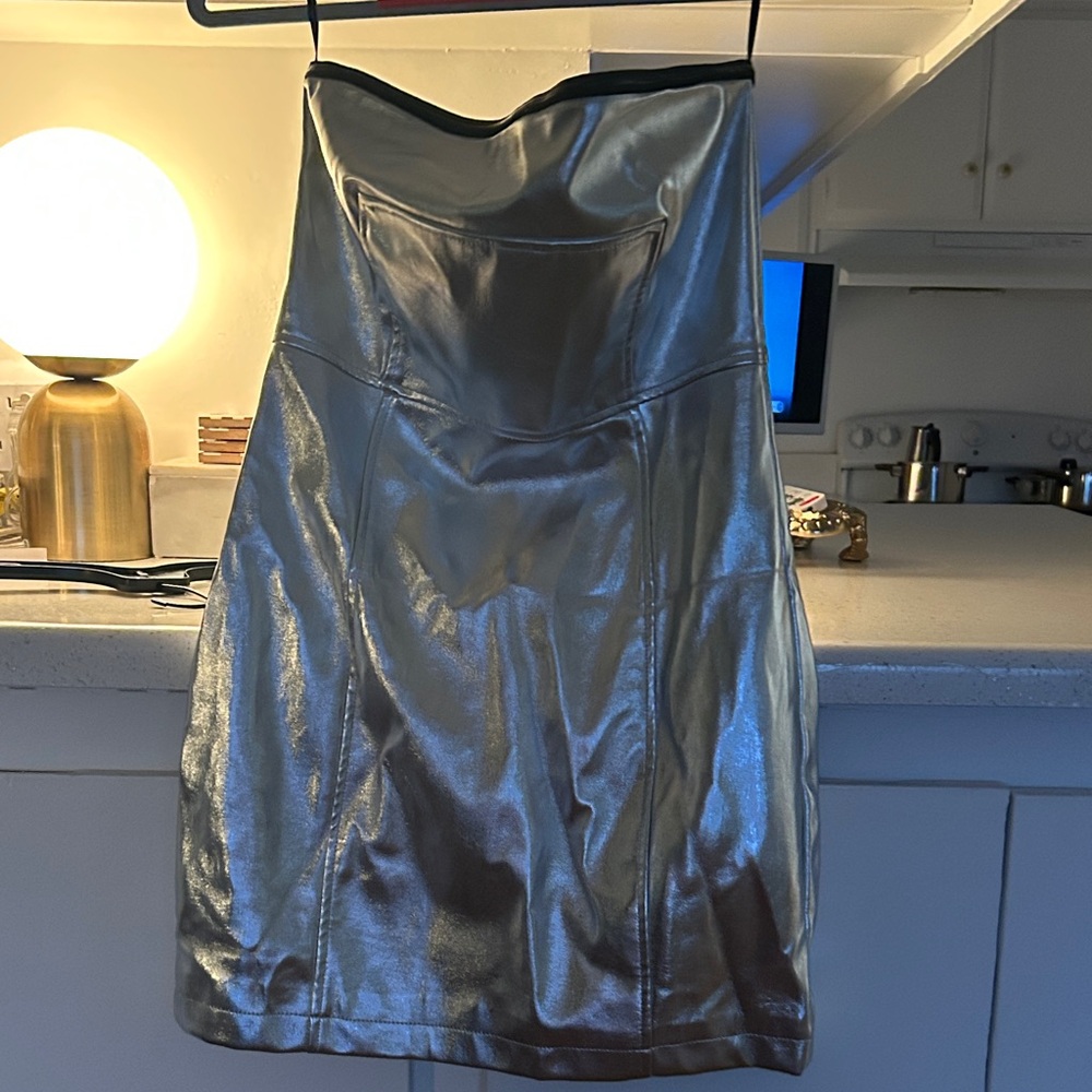 Forever 21 Metallic Strapless Dress